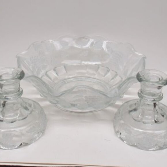 Westmoreland Glss Crystal Velvet PANELED GRAPE 3-Piece Console Bowl Set, U.S.A. - Picture 1 of 4